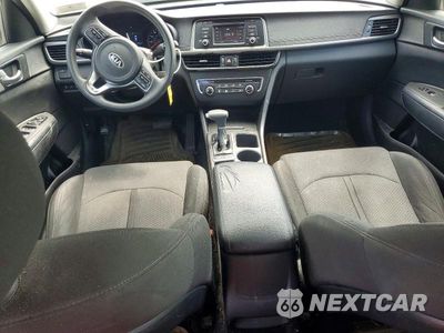 Zdjęcie 8 z 12 samochodu: 2016 KIA OPTIMA LX VIN:KNAGT4L31G5073746 - miniatura