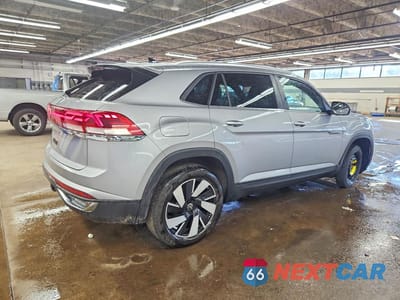 Trzecie zdjęcie samochodu z tyłu: 2025 VOLKSWAGEN ATLAS CROSS SPORT SE VIN:1V2WE2CA2SC225774 - miniatura