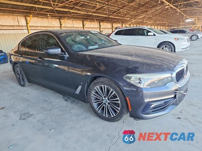 Czwarte zdjęcie samochodu z boku: 2018 BMW 530E VIN:WBAJA9C52JB252784 - miniatura