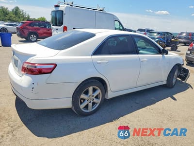 Trzecie zdjęcie samochodu z tyłu: 2007 TOYOTA CAMRY SE VIN:4T1BE46K77U706309 - miniatura