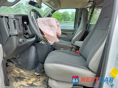 Zdjęcie 7 z 13 samochodu: 2025 GMC SAVANA G2500 VIN:1GTW7AFP6S1169405 - miniatura