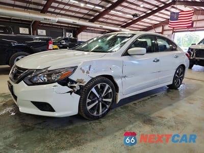 2016 NISSAN ALTIMA 2.5 SR 1N4AL3AP6GC197926 - główne zdjęcie licytacji z USA - miniatura