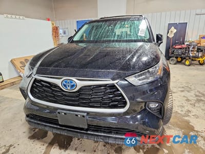 Piąte zdjęcie samochodu w środku: 2023 TOYOTA HIGHLANDER HYBRID LE VIN:5TDBBRCH3PS109777 - miniatura