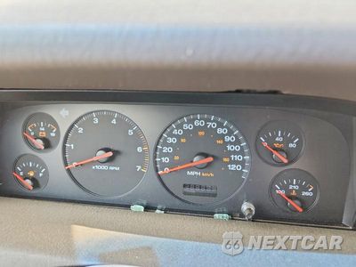 Zdjęcie 9 z 13 samochodu: 2001 JEEP GRAND CHEROKEE LAREDO VIN:1J4GX48S01C537985 - miniatura