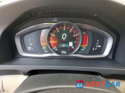 Zdjęcie 9 z 13 samochodu: 2015 VOLVO S60 PLATINUM VIN:YV140MFD5F1318843 - miniatura