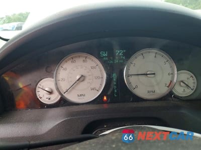 Zdjęcie 9 z 12 samochodu: 2006 CHRYSLER 300 TOURING VIN:2C3KA53G66H102102 - miniatura