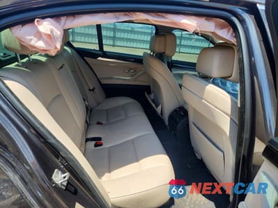 Zdjęcie 10 z 13 samochodu: 2013 BMW 535 XI VIN:WBAFU7C50DDU77585 - miniatura