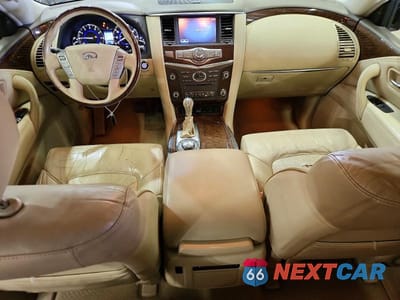 Zdjęcie 8 z 13 samochodu: 2015 INFINITI QX80 BASE VIN:JN8AZ2NE2F9086754 - miniatura