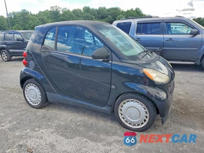 Czwarte zdjęcie samochodu z boku: 2009 SMART FORTWO PURE VIN:WMEEJ31X49K312700 - miniatura
