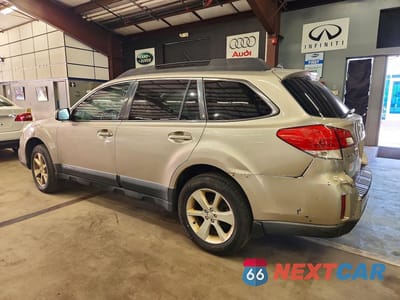 Drugie zdjęcie samochodu z przodu: 2014 SUBARU OUTBACK 2.5I PREMIUM VIN:4S4BRBCC1E3222371 - miniatura