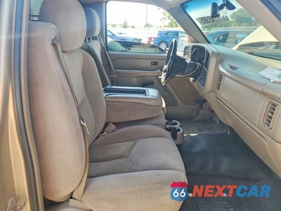 Zdjęcie 10 z 12 samochodu: 2006 CHEVROLET SILVERADO K1500 VIN:1GCEK14T16E122243 - miniatura