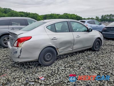 Trzecie zdjęcie samochodu z tyłu: 2015 NISSAN VERSA 1.6 SV VIN:3N1CN7AP5FL903732 - miniatura