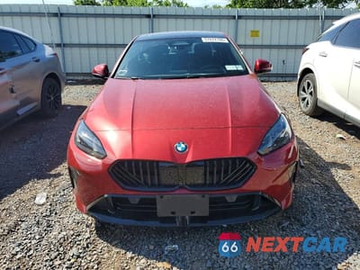 Piąte zdjęcie samochodu w środku: 2025 BMW 228XI VIN:WBA23GG09S7T31875 - miniatura