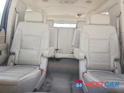 Zdjęcie 10 z 14 samochodu: 2019 GMC YUKON XL DENALI VIN:1GKS2HKJ3KR254442 - miniatura