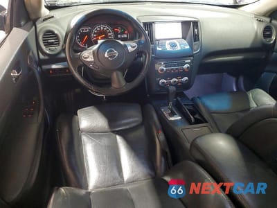 Zdjęcie 8 z 12 samochodu: 2012 NISSAN MAXIMA 3.5 S VIN:1N4AA5AP6CC840982 - miniatura