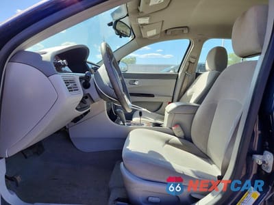 Zdjęcie 7 z 12 samochodu: 2008 BUICK LACROSSE CX VIN:2G4WC582081359218 - miniatura