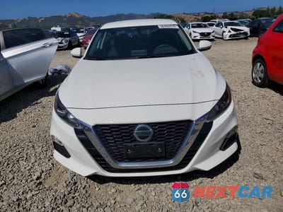 Piąte zdjęcie samochodu w środku: 2020 NISSAN ALTIMA S VIN:1N4BL4BV2LC173981 - miniatura