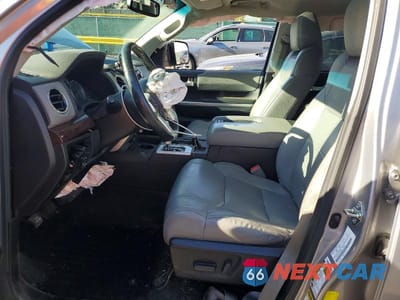 Zdjęcie 7 z 12 samochodu: 2016 TOYOTA TUNDRA CREWMAX LIMITED VIN:5TFHW5F19GX529852 - miniatura