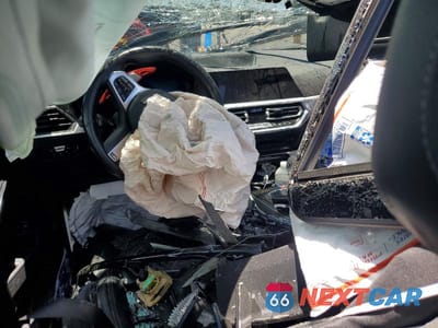 Zdjęcie 8 z 12 samochodu: 2020 BMW M340I VIN:WBA5U7C06LFH54536 - miniatura