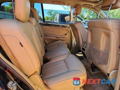 Zdjęcie 10 z 12 samochodu: 2011 MERCEDES-BENZ GL 450 4MATIC VIN:4JGBF7BE2BA645251 - miniatura