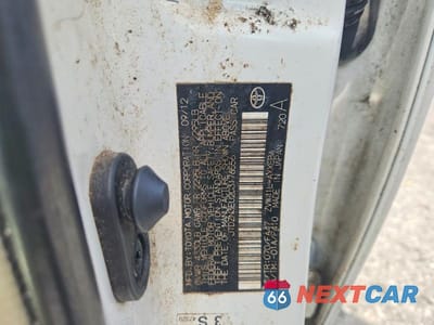 Zdjęcie 12 z 12 samochodu: 2012 TOYOTA PRIUS V THREE VIN:JTDZN3EU2C3176556 - miniatura