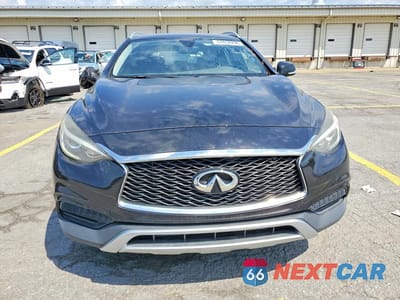 Piąte zdjęcie samochodu w środku: 2018 INFINITI QX30 LUXURY VIN:SJKCH5CR9JA052426 - miniatura