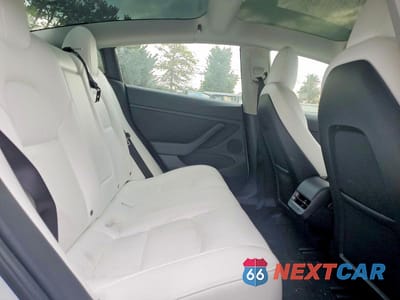 Zdjęcie 10 z 12 samochodu: 2022 TESLA MODEL 3 VIN:5YJ3E1EA5NF303404 - miniatura
