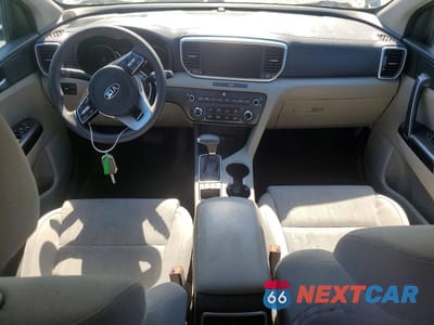 Zdjęcie 8 z 13 samochodu: 2021 KIA SPORTAGE LX VIN:KNDPM3AC0M7855985 - miniatura