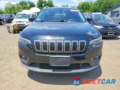 Piąte zdjęcie samochodu w środku: 2019 JEEP CHEROKEE LATITUDE PLUS VIN:1C4PJMLB0KD346657 - miniatura