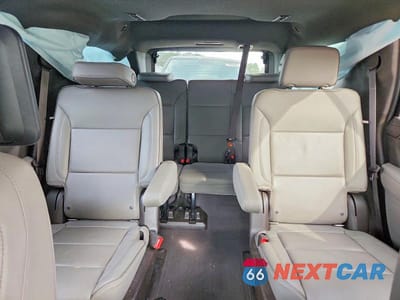 Zdjęcie 10 z 14 samochodu: 2021 GMC YUKON SLT VIN:1GKS2BKD3MR363509 - miniatura