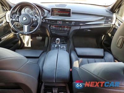 Zdjęcie 8 z 13 samochodu: 2018 BMW X5 XDRIVE35I VIN:5UXKR0C5XJ0X98738 - miniatura
