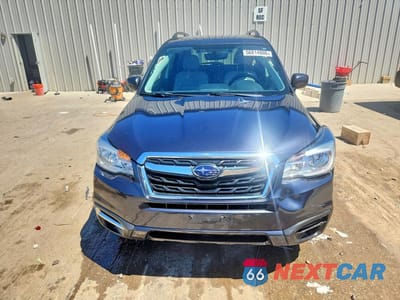 Piąte zdjęcie samochodu w środku: 2017 SUBARU FORESTER 2.5I PREMIUM VIN:JF2SJAGC7HH579255 - miniatura