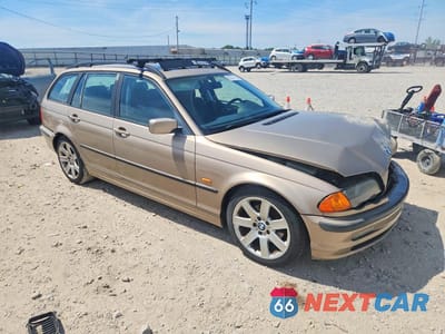 Czwarte zdjęcie samochodu z boku: 2000 BMW 323 IT VIN:WBAAR3349YJM01429 - miniatura