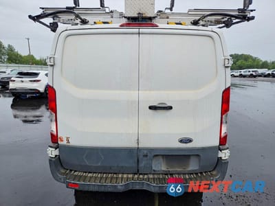 Zdjęcie 10 z 13 samochodu: 2017 FORD TRANSIT 150 DELIVERY VAN VIN:1FTYE1ZM9HKA81628 - miniatura