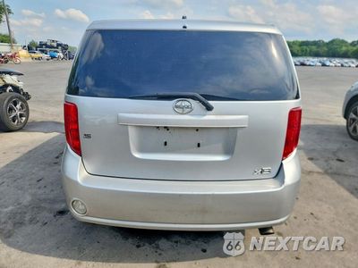 Zdjęcie 6 z 13 samochodu: 2009 TOYOTA SCION XB VIN:JTLKE50EX91069132 - miniatura