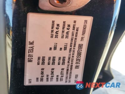Zdjęcie 13 z 13 samochodu: 2019 TESLA MODEL 3 VIN:5YJ3E1EA0KF316993 - miniatura