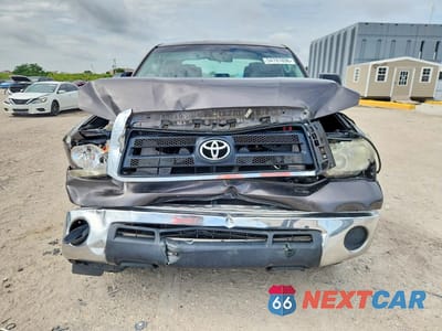 Piąte zdjęcie samochodu w środku: 2013 TOYOTA TUNDRA DOUBLE CAB SR5 VIN:5TFRM5F13DX052258 - miniatura