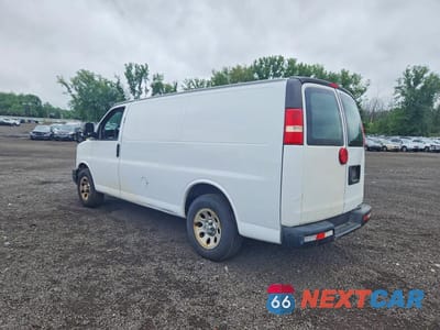 Drugie zdjęcie samochodu z przodu: 2013 CHEVROLET EXPRESS G1500 VIN:1GCSGAFXXD1162555 - miniatura