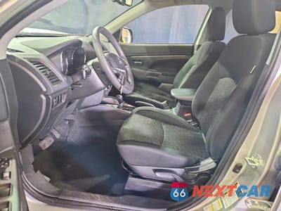 Zdjęcie 7 z 13 samochodu: 2024 MITSUBISHI OUTLANDER SPORT S VIN:JA4ARUAU0RU019120 - miniatura
