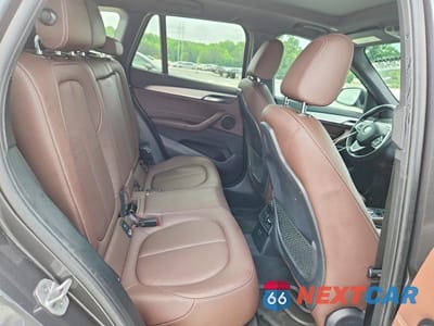 Zdjęcie 10 z 12 samochodu: 2021 BMW X1 SDRIVE28I VIN:WBXJG7C00M5S30525 - miniatura
