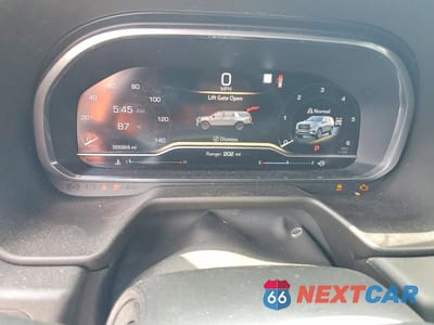 Zdjęcie 9 z 13 samochodu: 2022 GMC YUKON SLT VIN:1GKS2BKD1NR248926 - miniatura