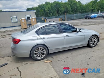 Trzecie zdjęcie samochodu z tyłu: 2018 BMW 320 XI VIN:WBA8A3C53JA489382 - miniatura
