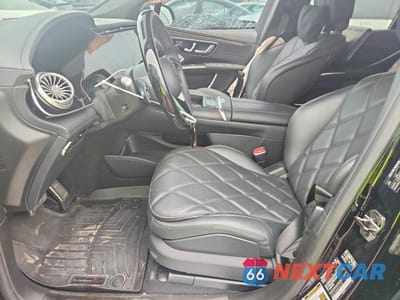 Zdjęcie 7 z 12 samochodu: 2024 MERCEDES-BENZ EQS SUV 680 4MATIC MAYBACH VIN:4JGDX5FBXRA036395 - miniatura