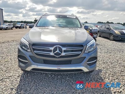 Piąte zdjęcie samochodu w środku: 2017 MERCEDES-BENZ GLE 350 VIN:4JGDA5JB5HA837520 - miniatura