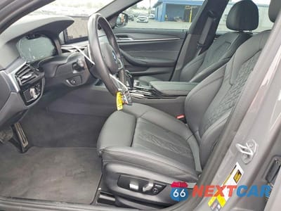 Zdjęcie 7 z 12 samochodu: 2022 BMW 530E VIN:WBA13AG07NCK61992 - miniatura