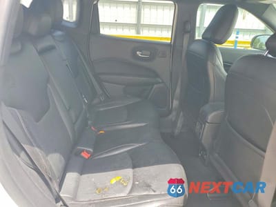 Zdjęcie 10 z 13 samochodu: 2021 JEEP COMPASS 80TH EDITION VIN:3C4NJCEBXMT531620 - miniatura