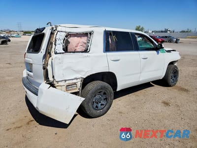Trzecie zdjęcie samochodu z tyłu: 2018 CHEVROLET TAHOE POLICE VIN:1GNLCDEC8JR136976 - miniatura