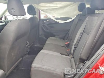 Zdjęcie 11 z 13 samochodu: 2018 VOLKSWAGEN TIGUAN S VIN:3VV0B7AX2JM025397 - miniatura
