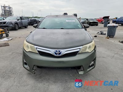 Piąte zdjęcie samochodu w środku: 2012 TOYOTA CAMRY HYBRID XLE VIN:4T1BD1FK7CU034120 - miniatura