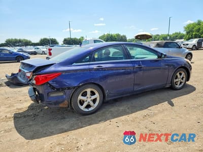 Trzecie zdjęcie samochodu z tyłu: 2011 HYUNDAI SONATA GLS VIN:5NPEB4AC5BH274686 - miniatura